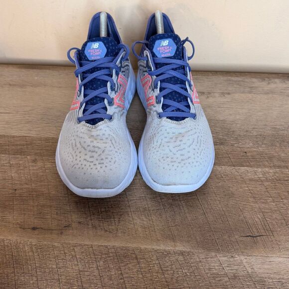 New Balance Womens Fresh Foam Beacon V3 WBECNBG3 Gray Running Shoes Size 8.5 - Picture 5 of 8